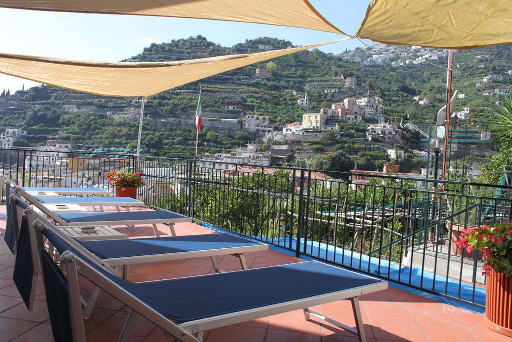 Eden Holiday Minori Extérieur photo