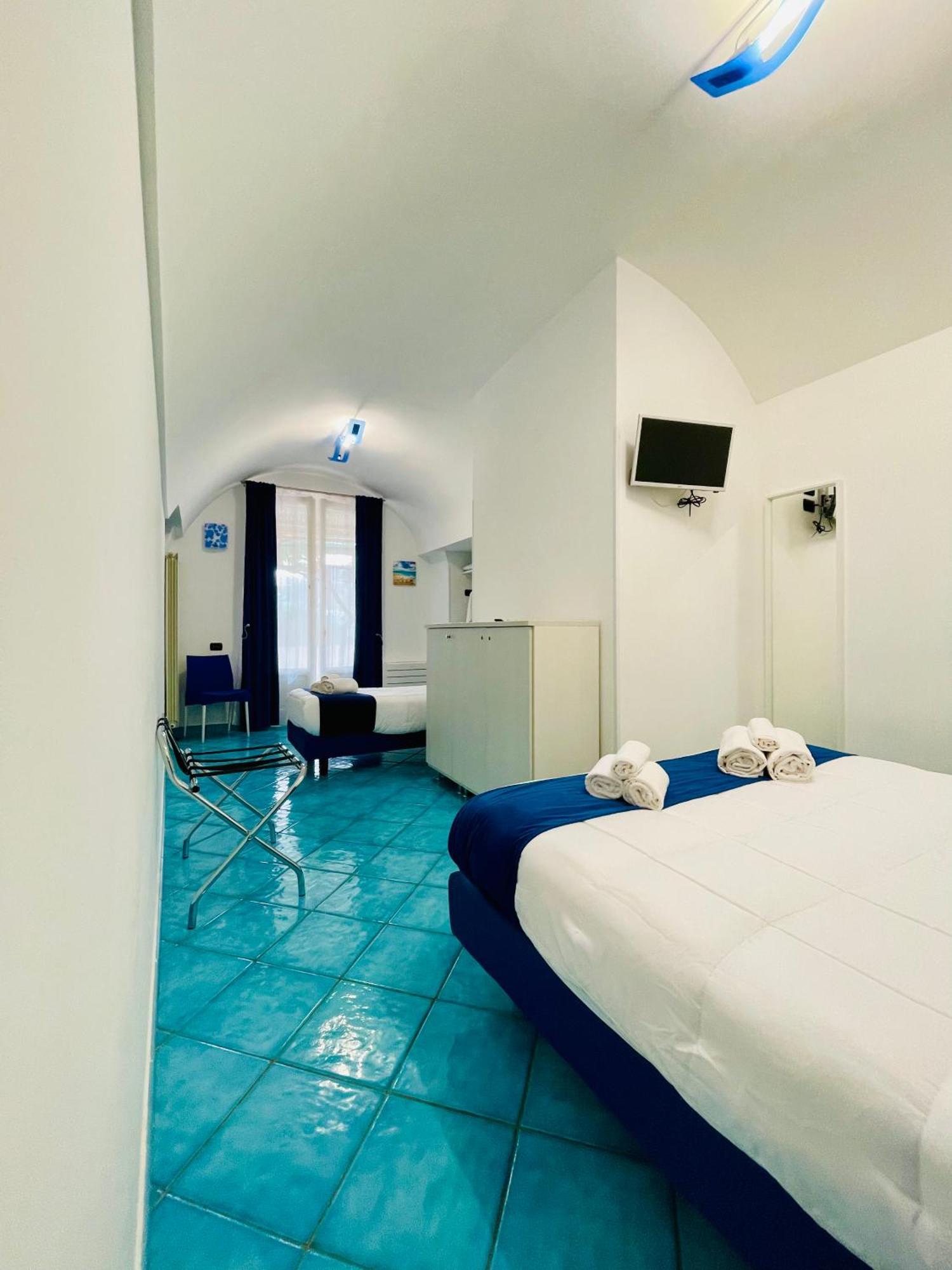 Eden Holiday Minori Extérieur photo