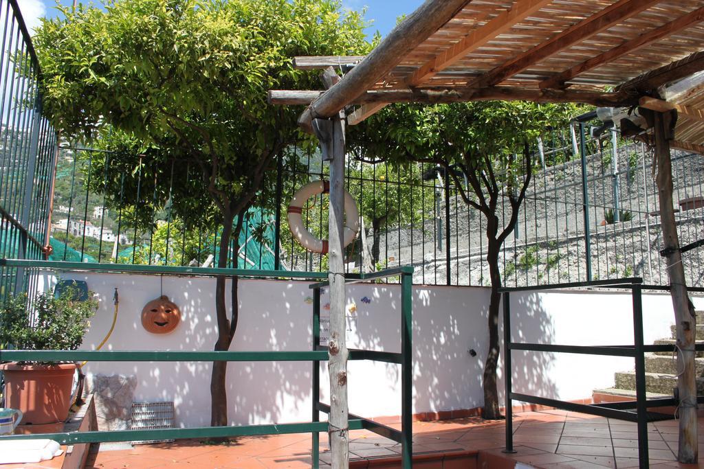 Eden Holiday Minori Extérieur photo